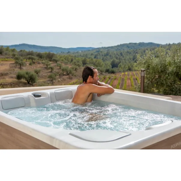 AQUAVIA Aqualife Touch гидромассажная ванна 216 x 166 x 74 см, 3 места - Фото №5