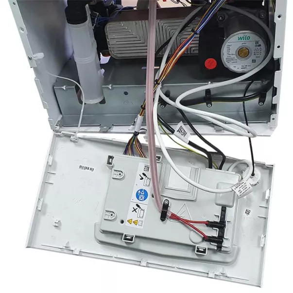 Bosch Condens 2500 W WBC 28-1 DC 24 кВт конденсационный котел газовый двухконтурный - Фото №6