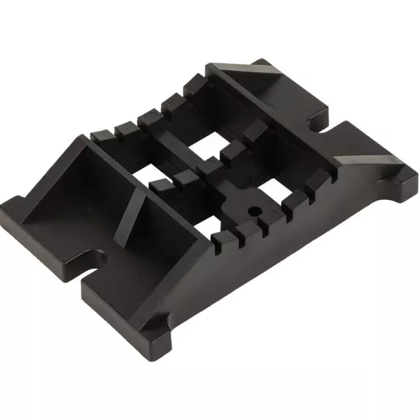 Подставка для насоса Emaux серии SDST (с болтом M5*20) 89022101
