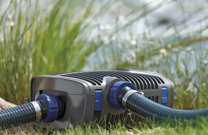 Oase AquaMax Eco Premium 6000 12 V насос для пруда погружной струйно-каскадный - 6000 литров в час