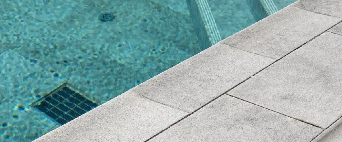 Serapool Pool Garden Grey керамогранитный бортовой камень для бассейна, волна